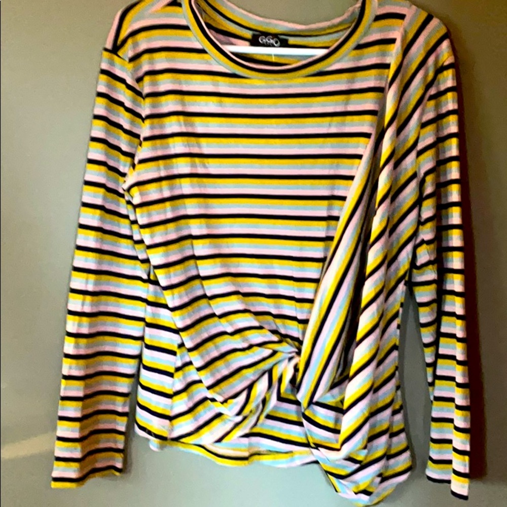 GiGiO New Striped top small